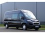 Peugeot Boxer 335 2.2 BlueHDi 165 L3H2 Premium in topstaat |2x schuifdeur |Standkachel |Luchtvering |2x airbag |Camera |Cruise |Navi |1e eigenaar |3500 KG |165 pk
