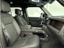 Land Rover Defender 110 2.0 P300e 110 HSE Dynamic Edition | PANORAMADAK | ELEK TREKHAAK | 22 INCH GLOSS BLACK Santorini/Ebony