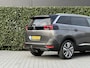 Peugeot 5008 1.2 PureTech Blue Lease GT-Line, FACELIFT, 7-PERSOONS, PANORAMADAK, NAVIGATIE, CRUISE CONTROL, CLIMATE CONTROL, KEYLESS, DODEHOEK, LED, PDC, HALF LEDER, TREKHAAK, LICHTMETAAL 19"