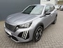 Peugeot 2008 100pk Allure Pack (360gr Camera - Keyless Entry - Adaptieve Cruise Controle - LED - Parkeersensoren V+A - Automatische Airco - 3D Cockpit - Navigatie - 17"incl 4S)