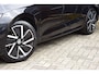 Skoda Octavia Combi 1.0 TSI 110PK Sport Business | Org. NL | BOVAG Garantie | 18'' Velgen | Verwarmbaar sportstuurwiel | Apple Carplay/Android Auto | LED koplampen | Keyless start |
