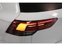 Volkswagen Golf 1.5 eTSI R-Line | Camera | Adaptieve Cruise | IQ LIGHT | Winter pakket |