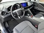 Toyota C-HR / C-HR+ 1.8 HYBRID 140 BLIND-SPOT 17''LM-VELGEN CAMERA NAVI AD-CRUISE APPLE/ANDROID NL-AUTO