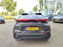 Toyota C-HR / C-HR+ Hybrid 140 DYNAMIC KEYLESS PARK-SENSOREN BLIND SPOT 18'' LM-VELGEN CAMERA NAVI AD-CRUISE CLIMA APPLE/ANDROID NL-AUTO