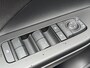 Toyota C-HR / C-HR+ 1.8 HYBRID 140 FIRST-EDITION STOEL/STUURVERW 4S-BANDEN BLIND SPOT EL-ACHTERKLEP PARK-SENSOREN CAMERA NAVI APPLE/ANDROID KEYLESS LED 18'' LM-VELGEN