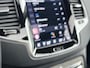 Volvo XC90 T8 Recharge Ultimate Dark | 22" | Luchtvering | Trekhaak | Geventileerd Nappa | Massage Stoelen | Bowers & Wilkins | 360 Camera | Head-Up | Panoramadak | Full LED