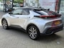 Toyota C-HR / C-HR+ 1.8 HYBRID 140 FIRST-EDITION NL-AUTO CLIMA LM NAVI APPLE/ANDROID CRUISE KEYLESS DODEHOEK 4S BANDEN