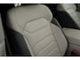 Volkswagen Touareg 3.0 TDI 230pk R-Line Grijs Kenteken Trekhaak Camera Luchtvering Matrix Led Keyless Leder Memory Virtual Cockpit Navigatie