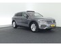 Volkswagen Touareg 3.0 TDI 230pk R-Line Grijs Kenteken Trekhaak Camera Luchtvering Matrix Led Keyless Leder Memory Virtual Cockpit Navigatie