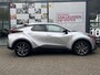 Toyota C-HR / C-HR+ 2.0 Plug-in Hybrid 220 Dynamic ANDROID/APPLE STOEL/STUURVERW. P-SENSOREN DODEHOEK NAVI