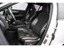 Volvo XC40 1.5 T5 Recharge R-Design | Plug-in Hybrid (PHEV) | Panoramadak | 360 Graden Camera | Harman Kardon Audio | Trekhaak | Elektrisch Verstelbare Voorstoelen | Keyless Entry | Elektrische Achterklep | Navigatie