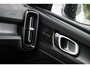 Volvo XC40 1.5 T5 Recharge R-Design | Plug-in Hybrid (PHEV) | Panoramadak | 360 Graden Camera | Harman Kardon Audio | Trekhaak | Elektrisch Verstelbare Voorstoelen | Keyless Entry | Elektrische Achterklep | Navigatie