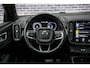 Volvo XC40 1.5 T5 Recharge R-Design | Plug-in Hybrid (PHEV) | Panoramadak | 360 Graden Camera | Harman Kardon Audio | Trekhaak | Elektrisch Verstelbare Voorstoelen | Keyless Entry | Elektrische Achterklep | Navigatie