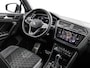 Volkswagen Tiguan 1.5 TSI 150pk DSG R-Line · Apple/Android Car Play · Navigatie · P-Sensoren · Elek. Trekhaak · 19'' Inch ·
