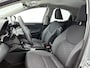 Toyota Yaris 1.5 Hybrid Dynamic | PDC | Stuur-Stoelverwarming | Dodehoek Detectie |