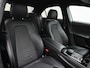 Mercedes-Benz A-klasse 180 Business Solution | Automaat | Trekhaak | Wide Screen | Privacy Glass | Camera | LED Koplampen | Stoelverwarming |