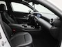 Mercedes-Benz A-klasse 180 Business Solution | Automaat | Trekhaak | Wide Screen | Privacy Glass | Camera | LED Koplampen | Stoelverwarming |