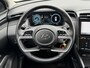 Hyundai Tucson 1.6 T-GDI PHEV 265pk Comfort 4WD Automaat / Afnb. Trekhaak / Dealer Onderhouden / Trekgewicht 1350 Kg / ACC / Navigatie / Camera / Stoelverwarming / Stuurwiel Verwarming / Apple Carplay Android / Dodehoek Detectie / Dodehoek Detectie /