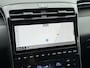 Hyundai Tucson 1.6 T-GDI PHEV 265pk Comfort 4WD Automaat / Afnb. Trekhaak / Dealer Onderhouden / Trekgewicht 1350 Kg / ACC / Navigatie / Camera / Stoelverwarming / Stuurwiel Verwarming / Apple Carplay Android / Dodehoek Detectie / Dodehoek Detectie /