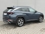 Hyundai Tucson 1.6 T-GDI PHEV 265pk Comfort 4WD Automaat / Afnb. Trekhaak / Dealer Onderhouden / Trekgewicht 1350 Kg / ACC / Navigatie / Camera / Stoelverwarming / Stuurwiel Verwarming / Apple Carplay Android / Dodehoek Detectie / Dodehoek Detectie /