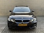 BMW 3-Serie Touring 330e 292pk | Sportstoelen | M-stuur | Stoelverwarming | Elektrisch wegklapbare trekhaak | 360 camera | Lederen bekleding | BMW Laser light | Apple CarPlay / Android Auto | Adaptieve cruise | Head up display | Volledig dealeronderhouden