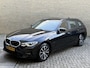 BMW 3-Serie Touring 330e 292pk | Sportstoelen | M-stuur | Stoelverwarming | Elektrisch wegklapbare trekhaak | 360 camera | Lederen bekleding | BMW Laser light | Apple CarPlay / Android Auto | Adaptieve cruise | Head up display | Volledig dealeronderhouden