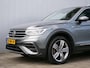 Volkswagen Tiguan Allspace 1.5 TSI 150pk Life Automaat Schuifdak / trekhaak / Camera / 7-persoons