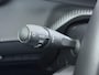 Peugeot e-2008 SUV GT 54 kWh | ACCU 97% | Adaptieve Cruise Control |Navigatie | Camera