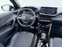 Peugeot e-2008 SUV GT 54 kWh | ACCU 97% | Adaptieve Cruise Control |Navigatie | Camera