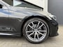BMW 3-Serie 320I M-Sport,Pano,LED,Trekhk Elekt,Adapt Cruise,Camera,Carplay,Lane Ass.,Dealer OH