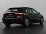 Mercedes-Benz A-klasse 180 Star Edition | Widescreen | Achteruitrijcamera | Led-koplampen | Parkeer assistent | Stoelverwarming |