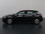 Mercedes-Benz A-klasse 180 Star Edition | Widescreen | Achteruitrijcamera | Led-koplampen | Parkeer assistent | Stoelverwarming |