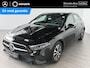 Mercedes-Benz A-klasse 180 Star Edition | Widescreen | Achteruitrijcamera | Led-koplampen | Parkeer assistent | Stoelverwarming |