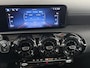 Mercedes-Benz A-klasse 180 Star Edition | Widescreen | Achteruitrijcamera | Led-koplampen | Parkeer assistent | Stoelverwarming |