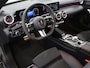 Mercedes-Benz A-klasse 180 Star Edition AMG Line | Panorama-schuifdak | Stoelverwarming | Achteruitrijcamera | Sfeerverlichting |