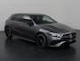 Mercedes-Benz A-klasse 180 Star Edition AMG Line | Panorama-schuifdak | Stoelverwarming | Achteruitrijcamera | Sfeerverlichting |