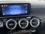Mercedes-Benz A-klasse 180 Star Edition AMG Line | Panorama-schuifdak | Stoelverwarming | Achteruitrijcamera | Sfeerverlichting |