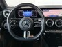 Mercedes-Benz A-klasse 180 Star Edition AMG Line | Panorama-schuifdak | Stoelverwarming | Achteruitrijcamera | Sfeerverlichting |