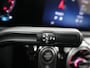 Mercedes-Benz A-klasse 180 Star Edition AMG Line | Panorama-schuifdak | Stoelverwarming | Achteruitrijcamera | Sfeerverlichting |