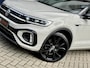 Volkswagen T-Roc 1.5 TSI R-Line DSG Keyless|Camera|IQ|Massag