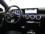 Mercedes-Benz A-klasse 180 Star Edition AMG Line | Nightpakket | Achteruitrijcamera | MULTIBEAM LED | Sfeerverlichting | Panoramaschuifdak | Sfeerverlichting
