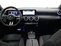 Mercedes-Benz A-klasse 180 Star Edition AMG Line | Nightpakket | Achteruitrijcamera | MULTIBEAM LED | Sfeerverlichting | Panoramaschuifdak | Sfeerverlichting