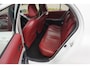 Toyota Yaris 1.3 VVTi Sol Leder interieur. 76000 km! Dealeronderhouden.