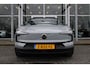 Volvo EX30 Single Motor Extended Range Ultra 69 kWh | 360 C. | Panoramadak | Adapt. Cruise | Verw. Stoel + Stuurwiel | El. Stoelen | 20" LMV | Extra getint glas |