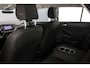 Volkswagen T-Roc Style 1.0 TSI 115pk Trekhaak, Adaptive cruise control, Navigatie, DAB, Radio, Airco, App connect, Parkeersensoren, Bluetooth