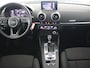 Audi A3 Limousine 35 TFSI CoD Advance | Lichtmetaal | Parkeersensoren | Navigatie |