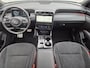 Hyundai Tucson 1.6 T-GDI PHEV N Line Sky 4WD Automaat / Trekgewicht 1.350 kg / Elektrische achterklep / EAER bereik 62 km bereik stad 74 km / Stuur- Stoel & Achterbankverwarming / Glazen schuif- en kanteldak / Rondomzicht camera / Adaptief cruise control / Apple Carplay Android Auto /