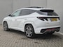 Hyundai Tucson 1.6 T-GDI PHEV N Line Sky 4WD Automaat / Trekgewicht 1.350 kg / Elektrische achterklep / EAER bereik 62 km bereik stad 74 km / Stuur- Stoel & Achterbankverwarming / Glazen schuif- en kanteldak / Rondomzicht camera / Adaptief cruise control / Apple Carplay Android Auto /
