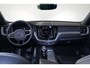 Volvo XC60 T8 Recharge AWD Plus Black Edition - Panorama/schuifdak - IntelliSafe Assist & Surround - 360º Camera - Harman/Kardon audio - Adaptieve LED koplampen - Verwarmde voorstoelen, stuur & achterbank - Parkeersensoren voor & achter - Elektr. bedienb. voorstoelen met geheugen - Draadloze tel. lader - Extra getint glas - 21' LMV