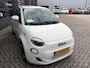 Fiat 500 Icon 42 kWh | Climatronic | Parkeersensoren | Navigatie | DAB |